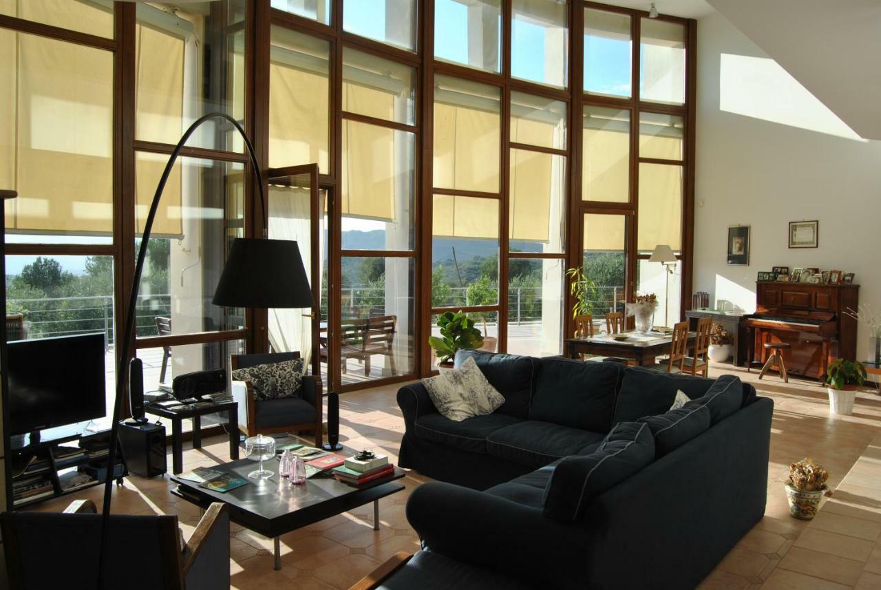 Corbezzolo Bed & Breakfast วัลโล เดลลา ลูคาเนีย ภายนอก รูปภาพ