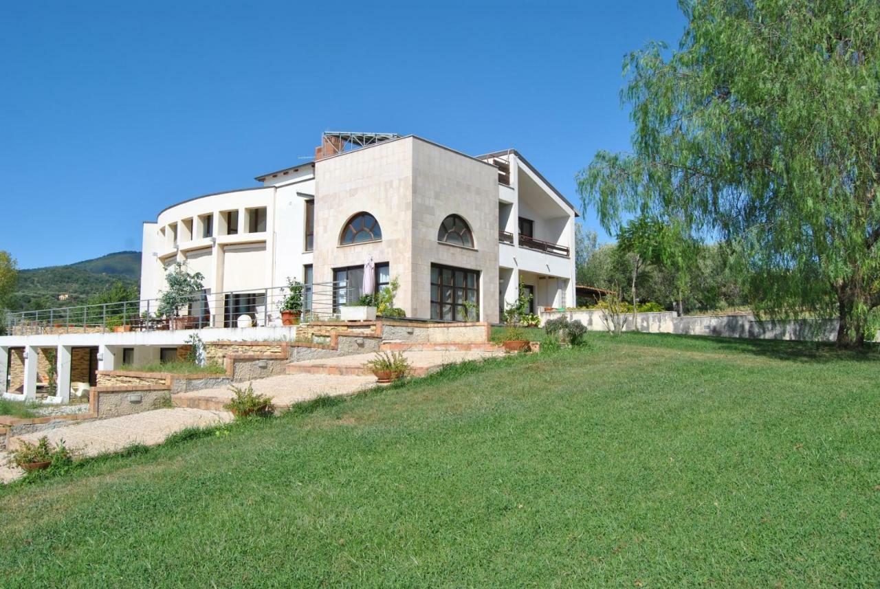 Corbezzolo Bed & Breakfast วัลโล เดลลา ลูคาเนีย ภายนอก รูปภาพ