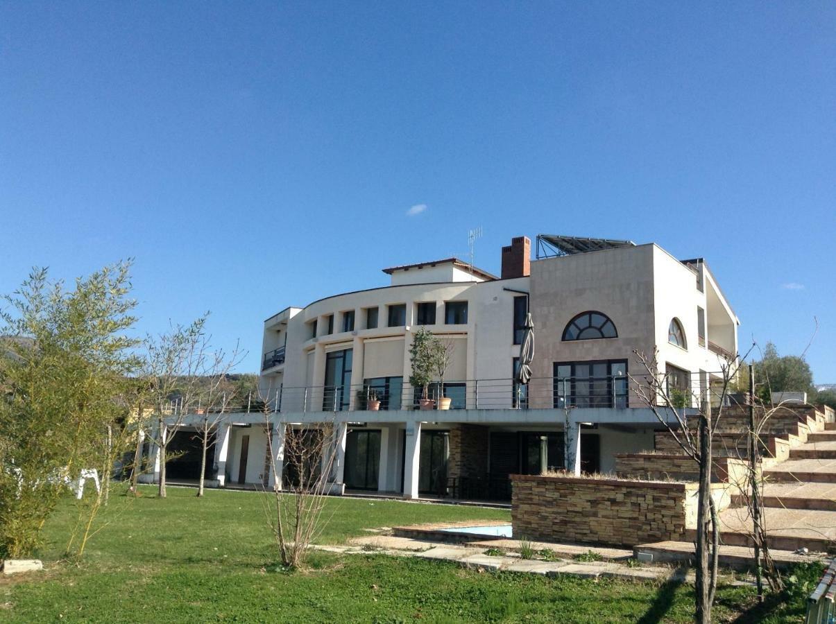 Corbezzolo Bed & Breakfast วัลโล เดลลา ลูคาเนีย ภายนอก รูปภาพ